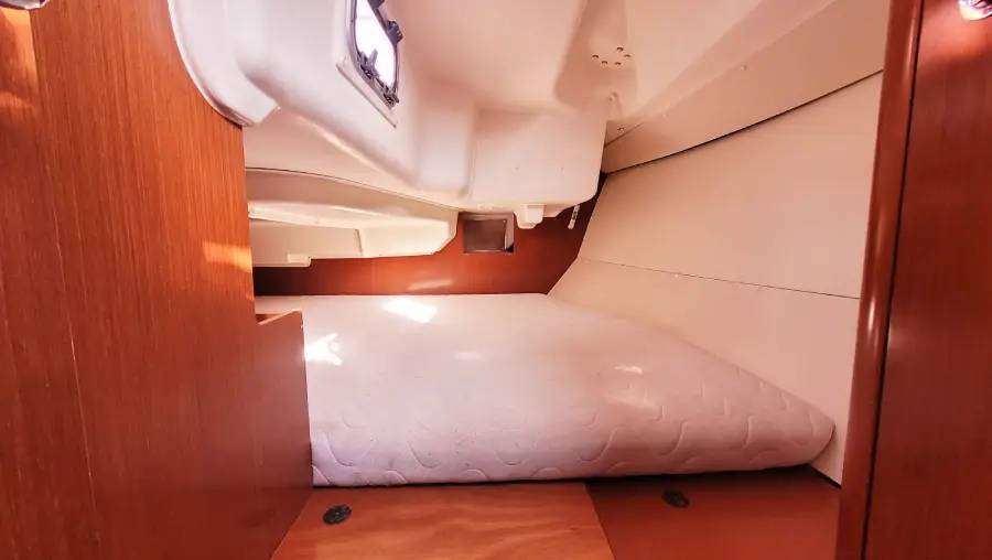 Oceanis 31