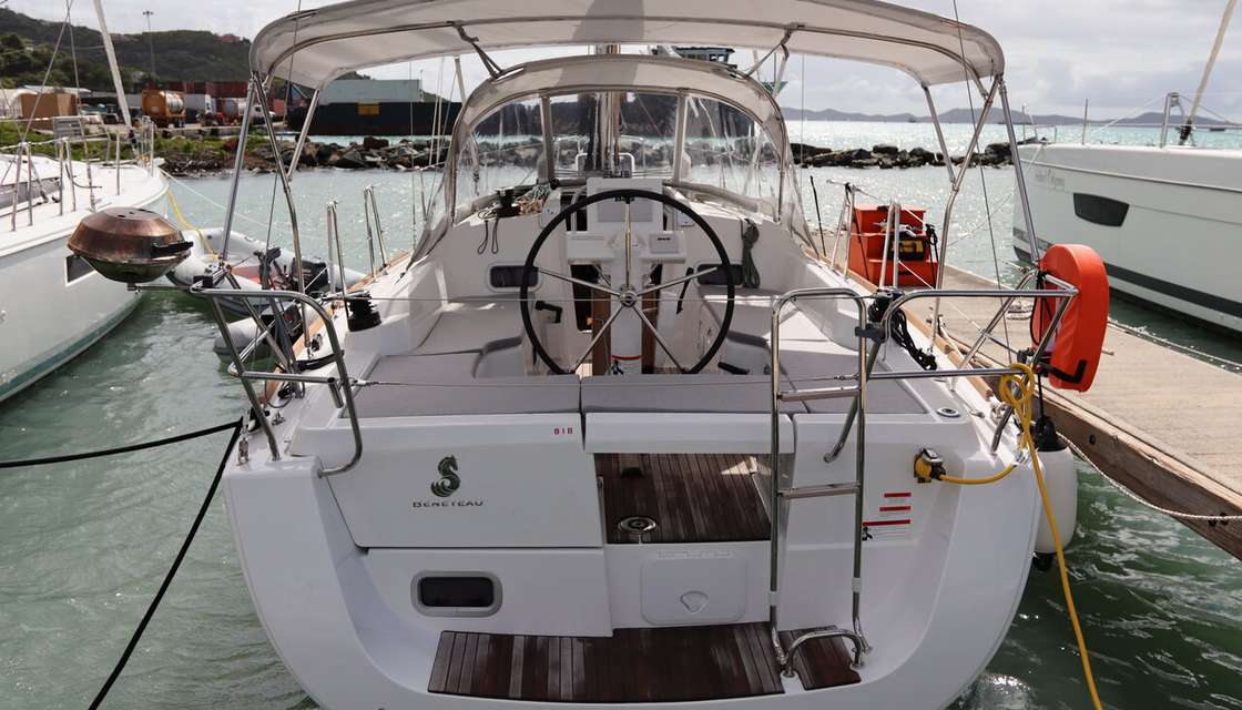 Oceanis 31