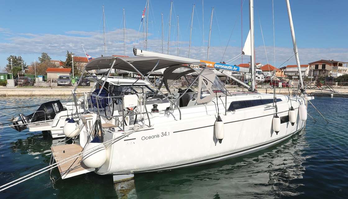 Oceanis 34.1
