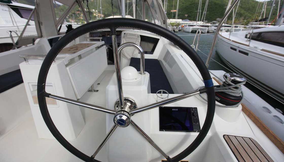 Oceanis 35.1
