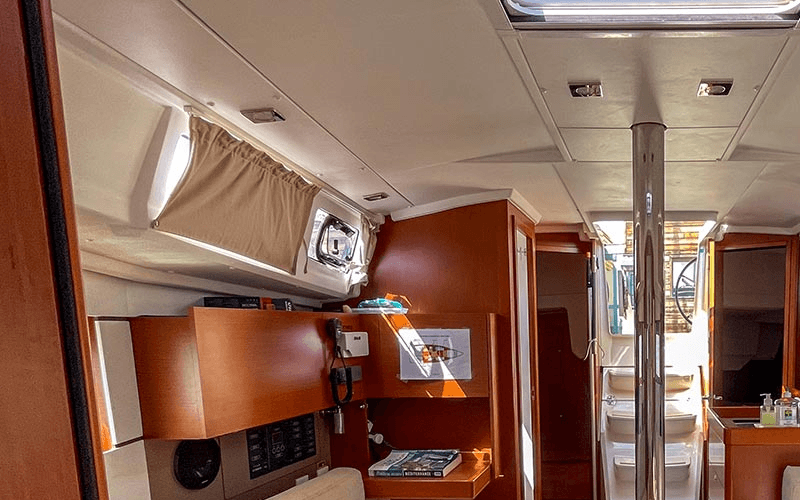 Oceanis 35.1