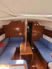 Oceanis 37