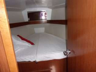 Oceanis 37