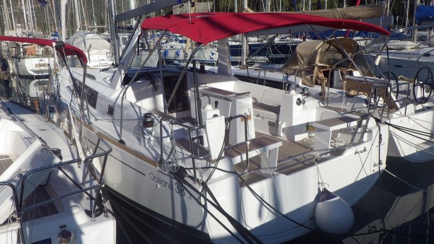 Oceanis 38.1