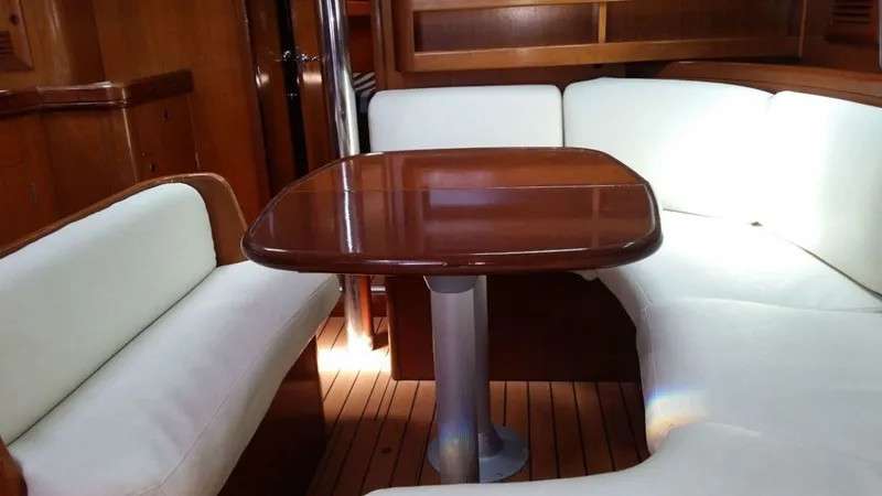 Oceanis 411