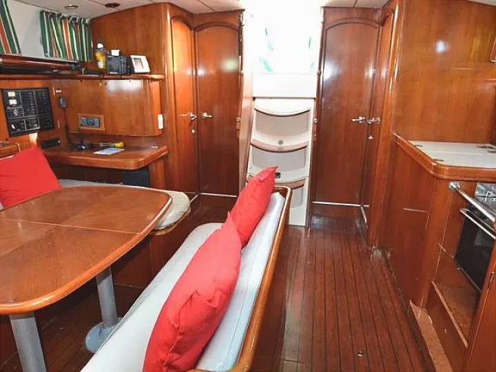 Oceanis 461
