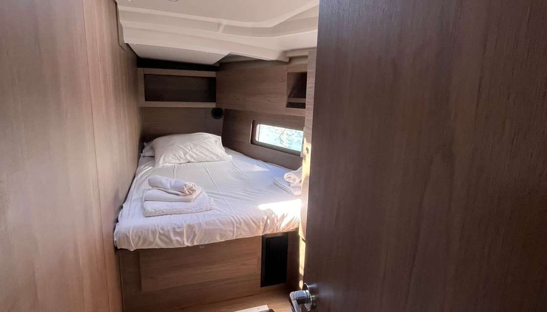 Oceanis 47