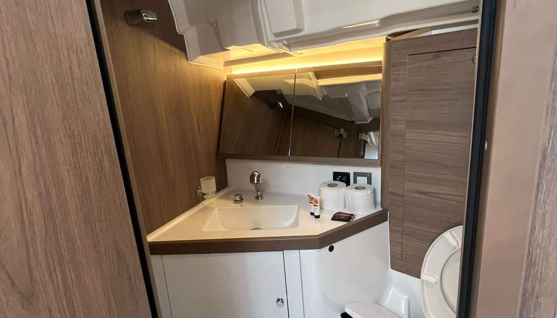 Oceanis 47