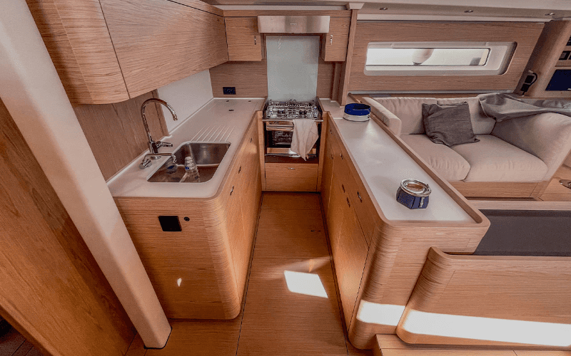 Oceanis 60