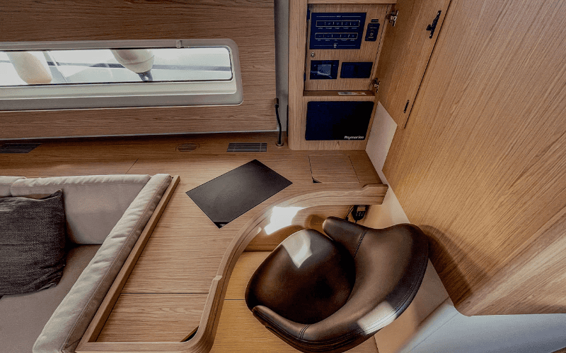 Oceanis 60