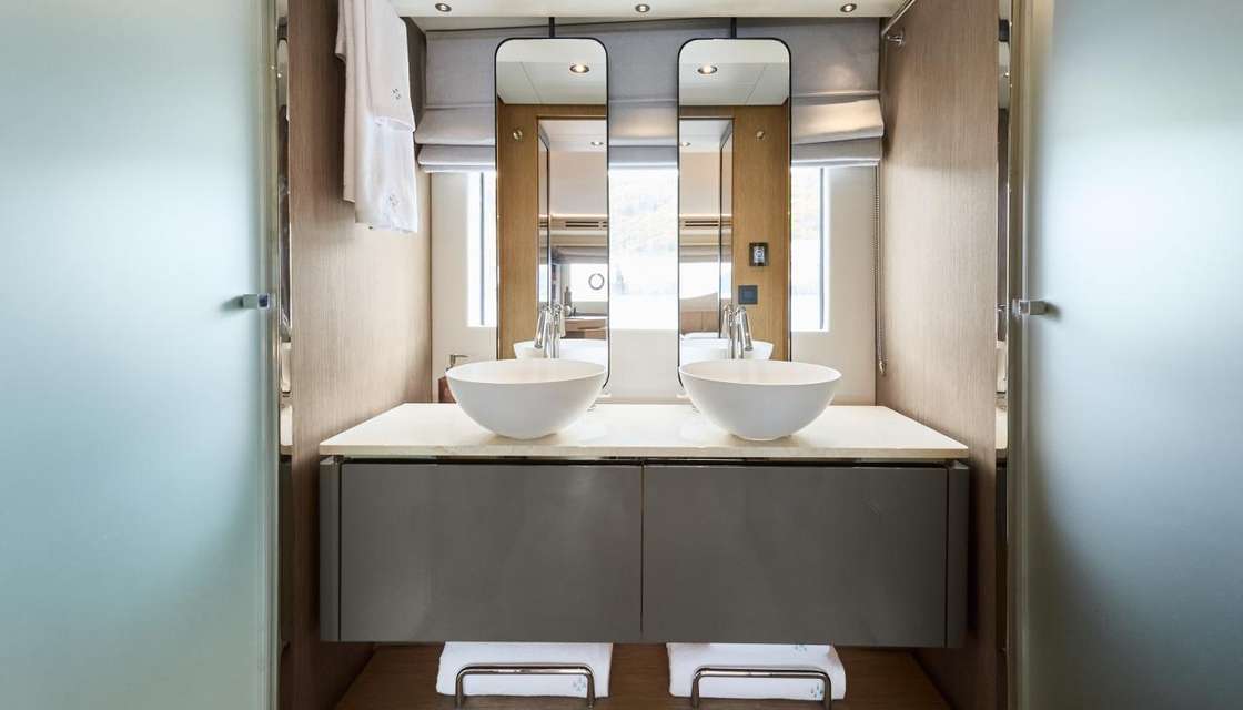 Prestige M7