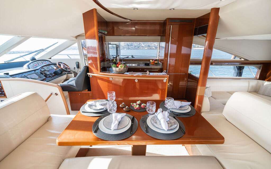 Princess 62