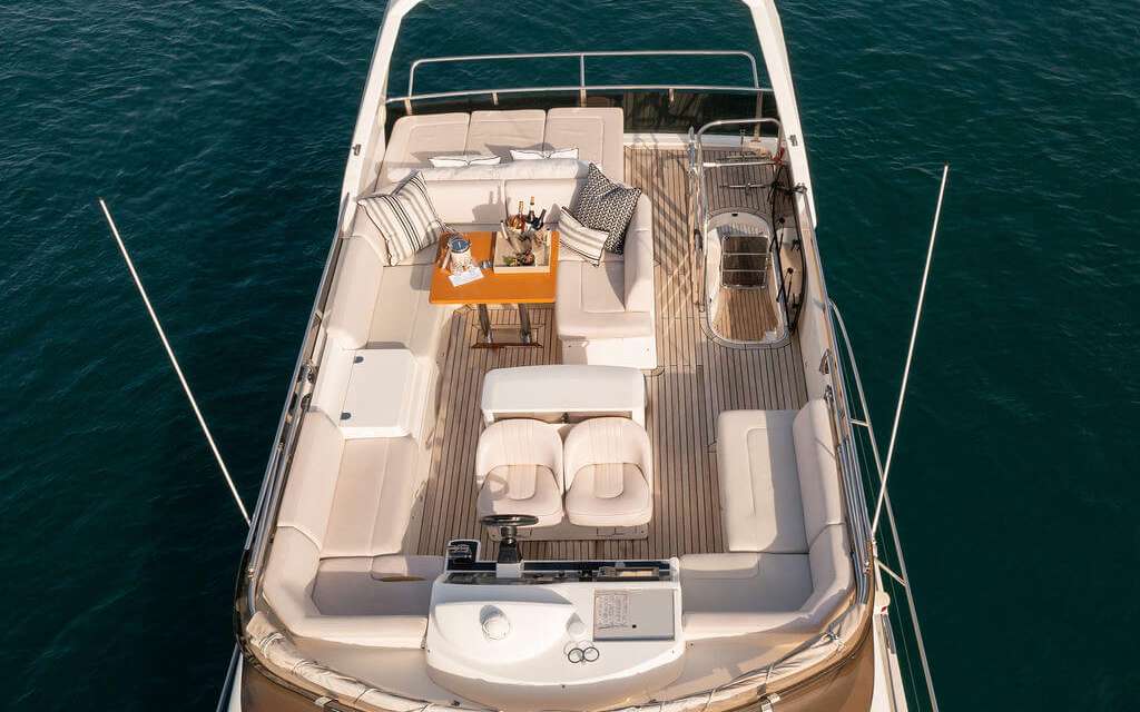 Princess 62