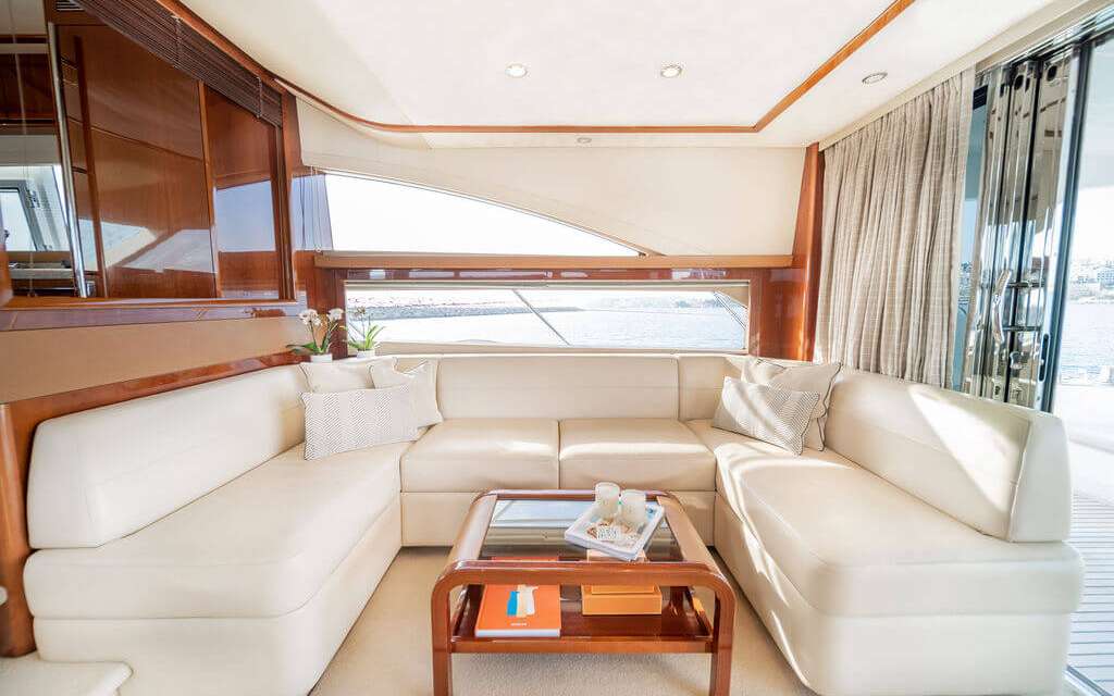 Princess 62