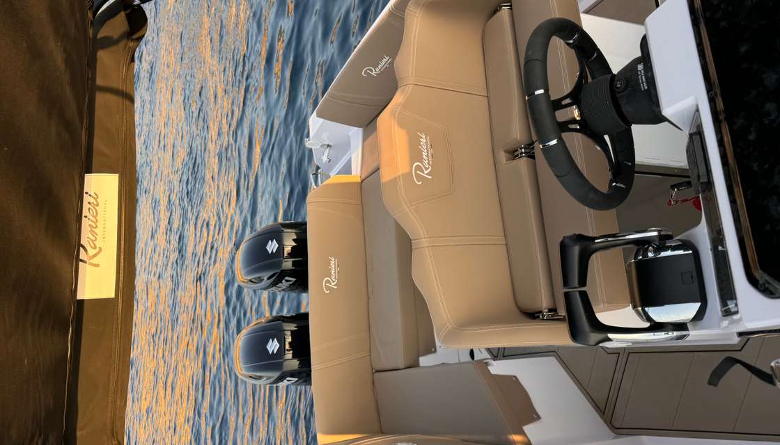 Cayman 28.0 Executive