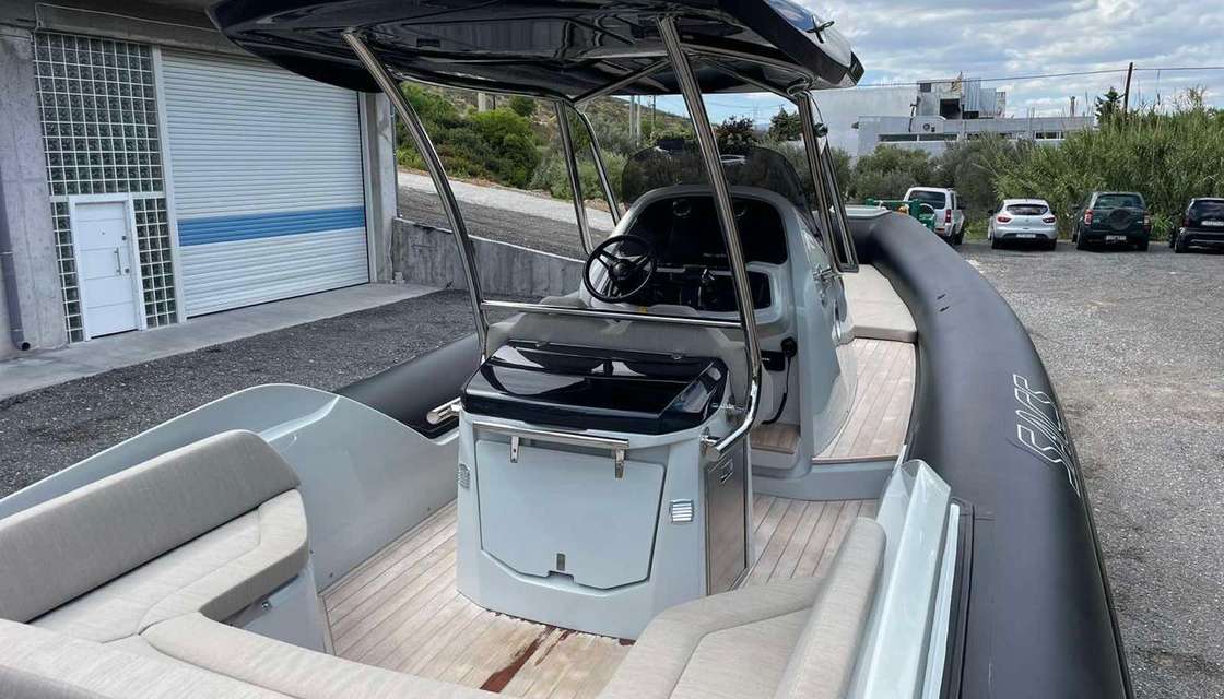 Sacs Strider 10