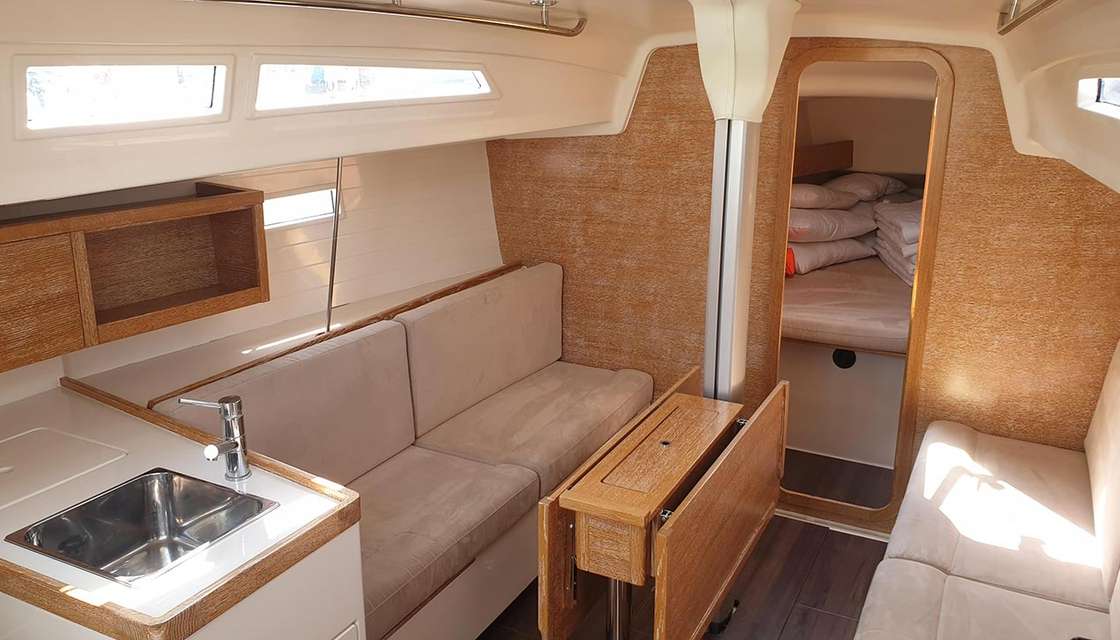Salona 33
