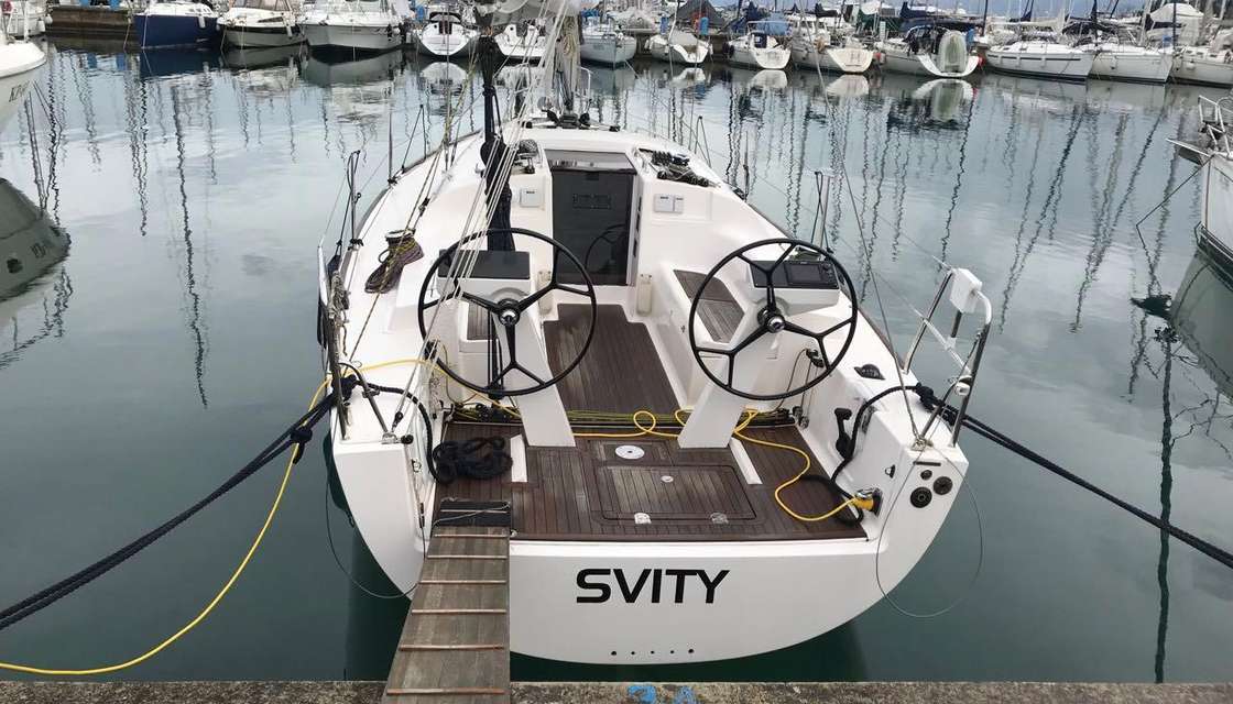 Salona 33