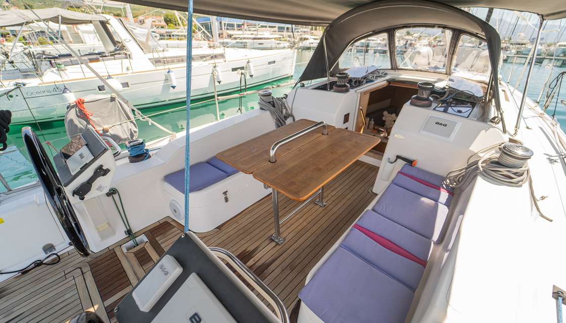 Salona S380