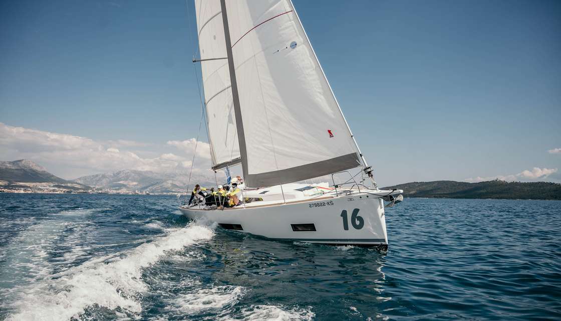 Salona 46