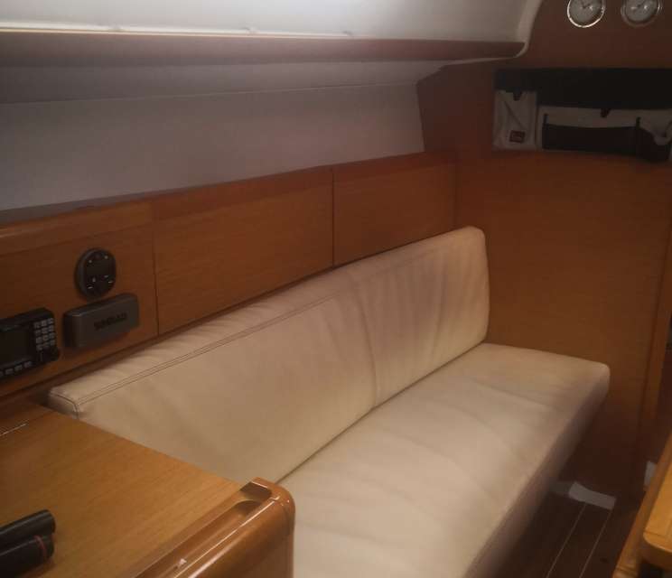 Sun Odyssey 30i