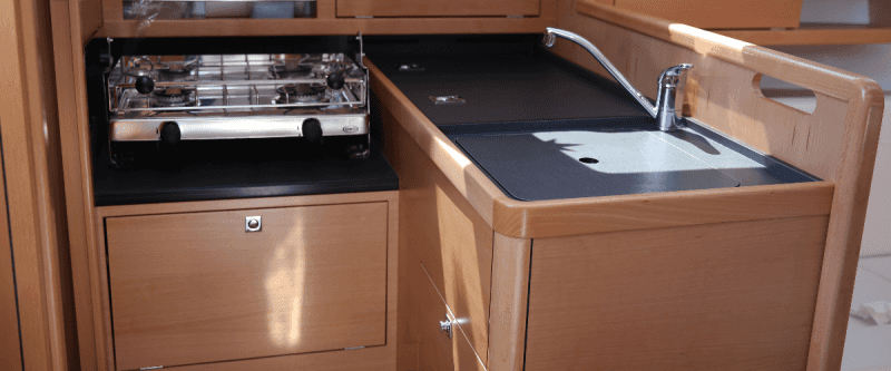 Sun Odyssey 319