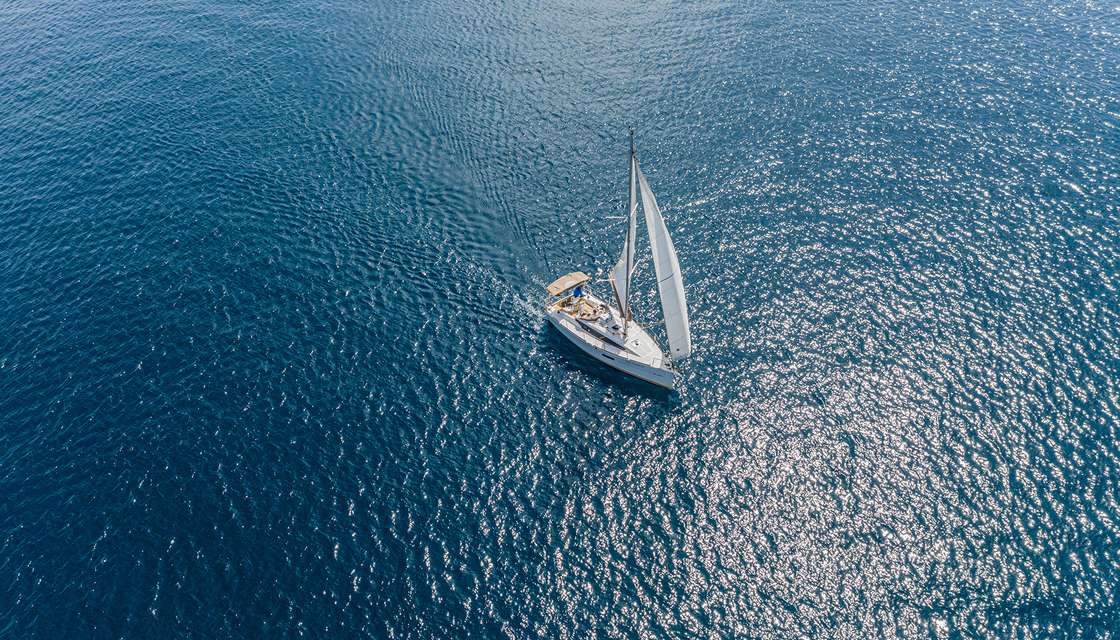 Sun Odyssey 319