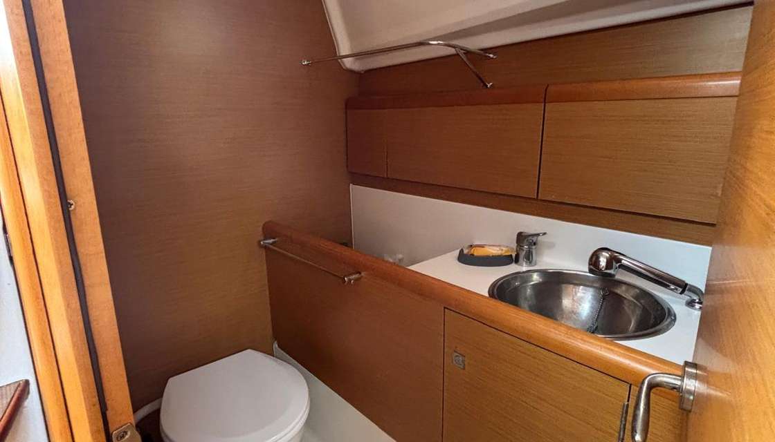 Sun Odyssey 33i