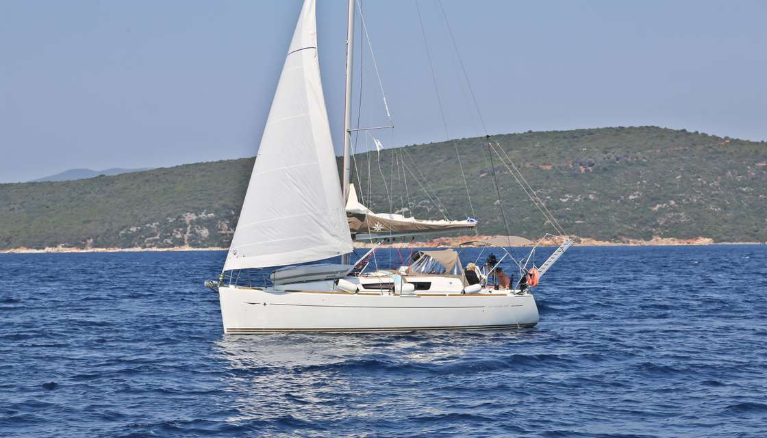 Sun Odyssey 33i