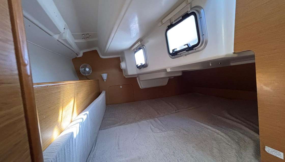 Sun Odyssey 33i