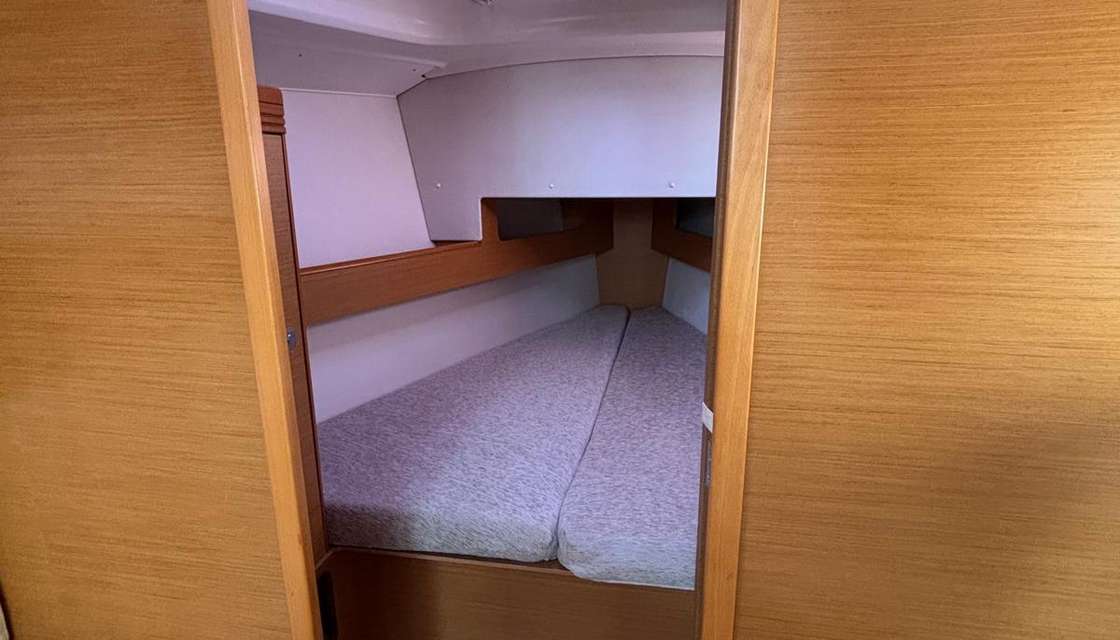 Sun Odyssey 33i