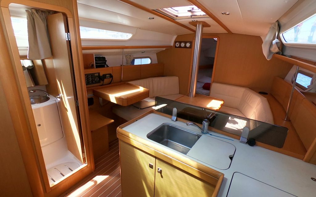 Sun Odyssey 36i Performance