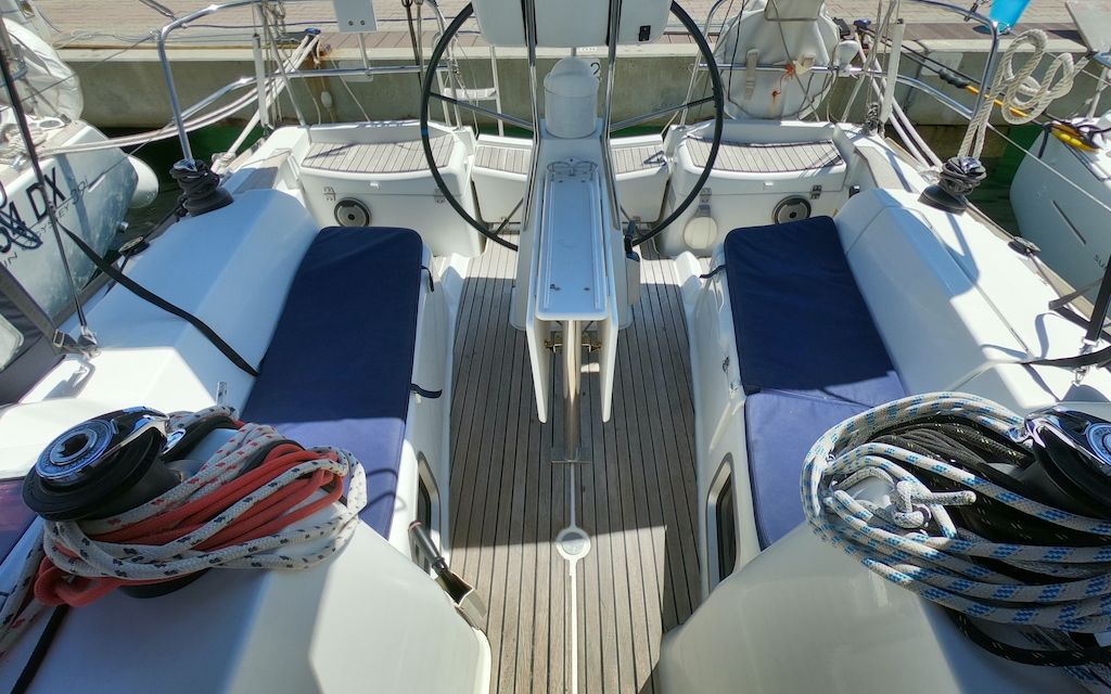 Sun Odyssey 36i Performance