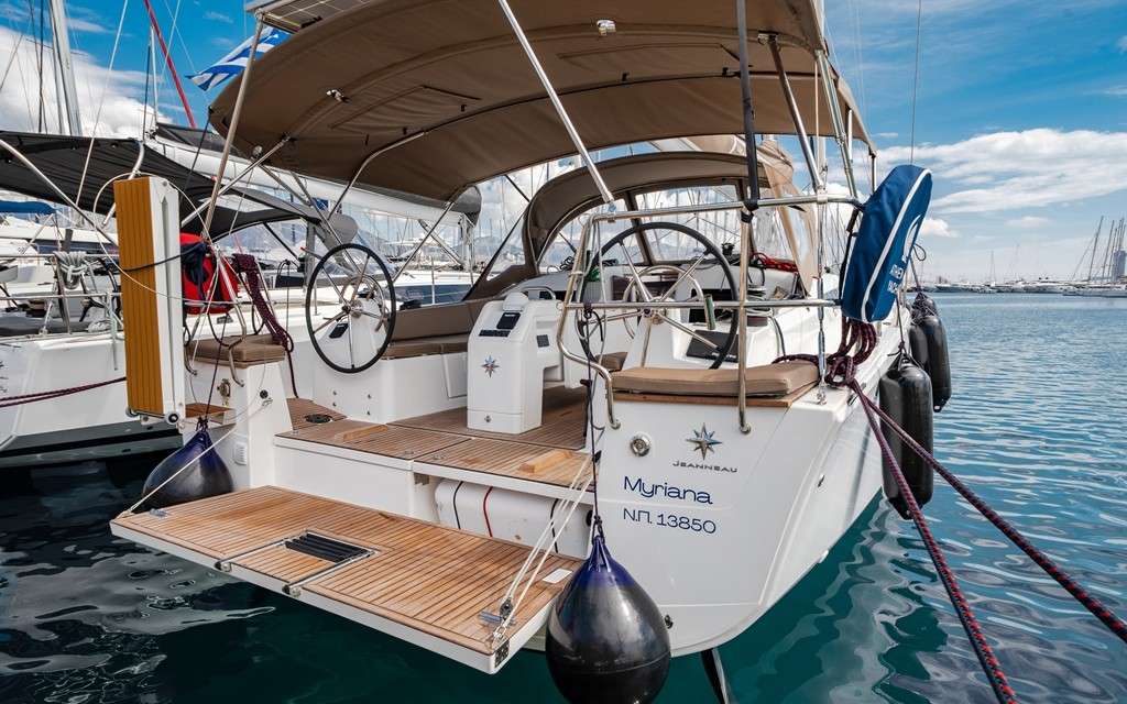 Sun Odyssey 415