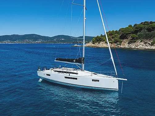 Sun Odyssey 415