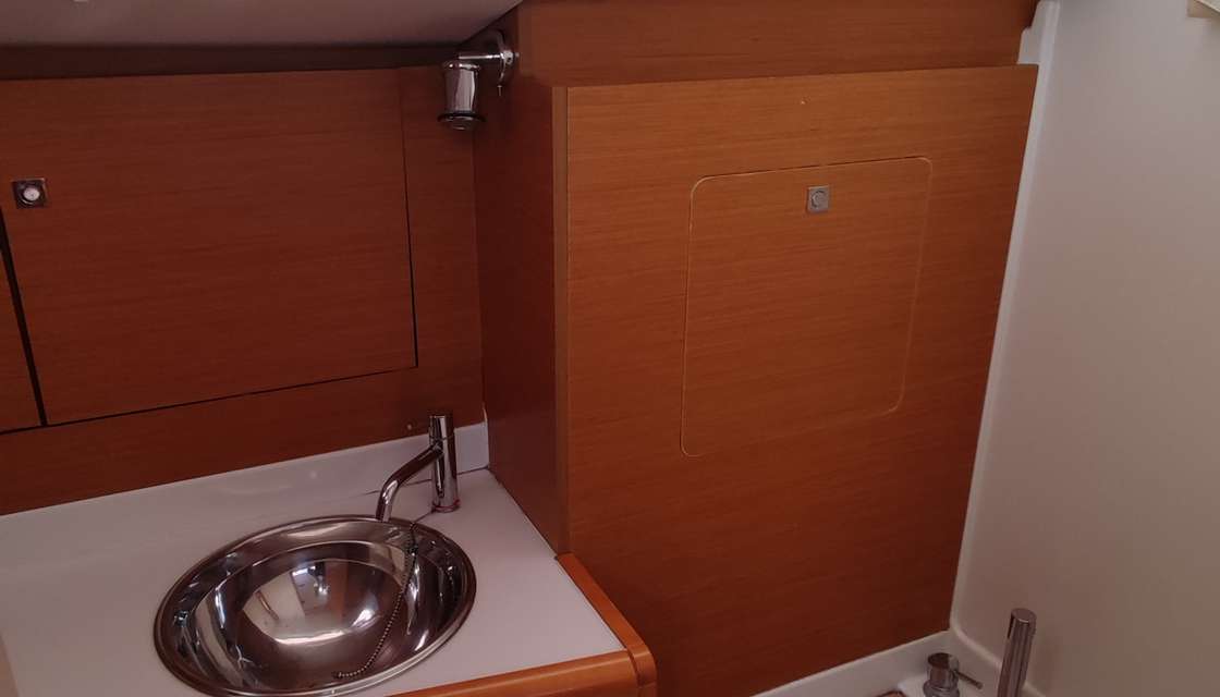 Sun Odyssey 439