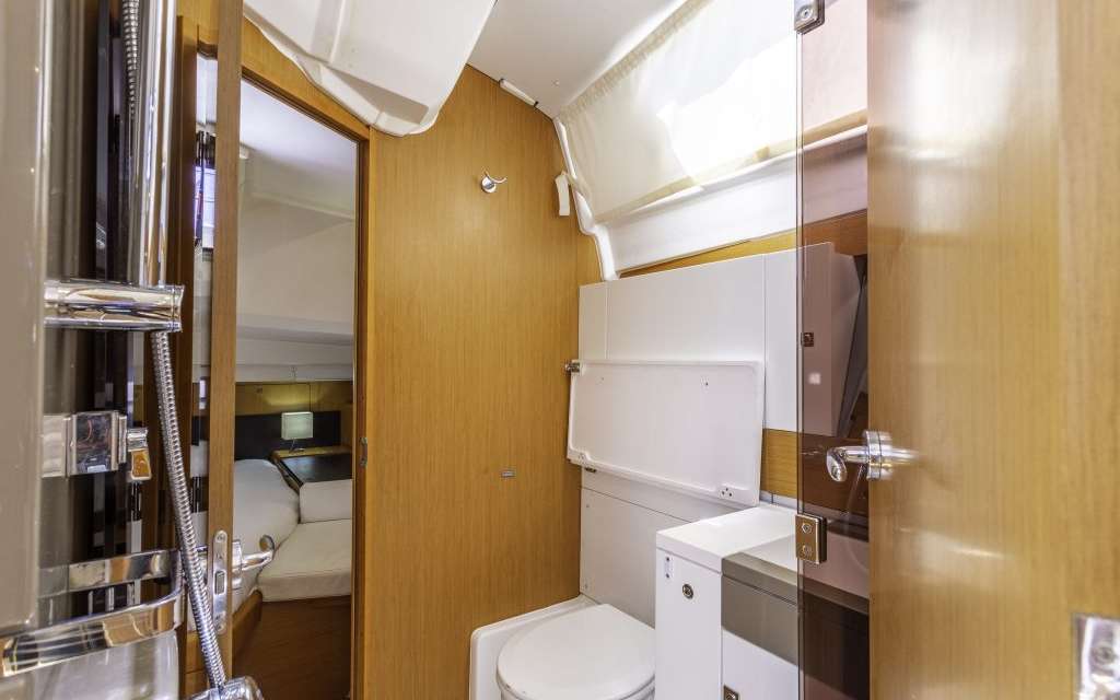 Sun Odyssey 44 DS