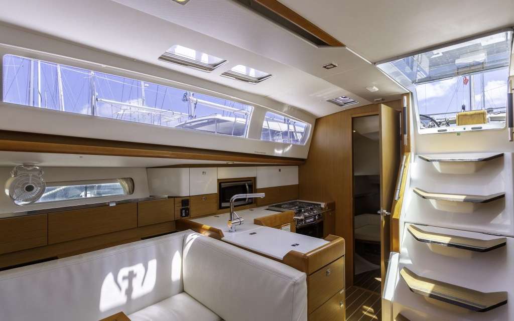 Sun Odyssey 44 DS