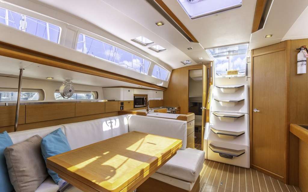 Sun Odyssey 44 DS