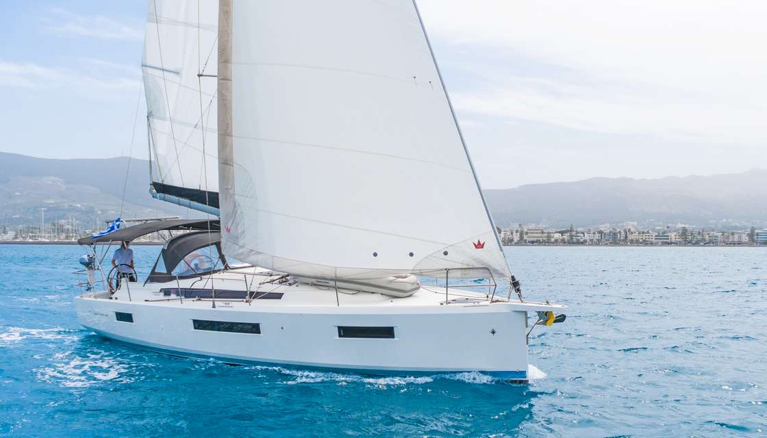 Sun Odyssey 440