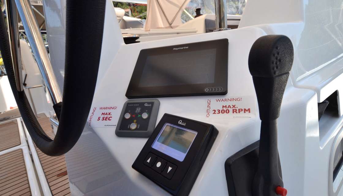Sun Odyssey 440