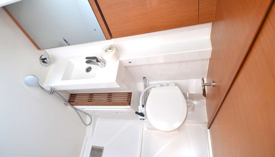 Sun Odyssey 440