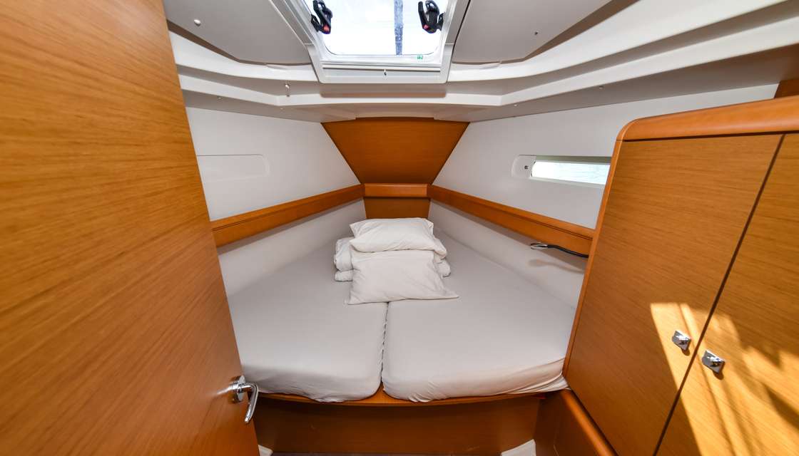 Sun Odyssey 449