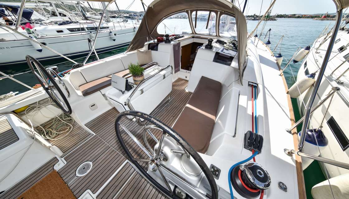 Sun Odyssey 449