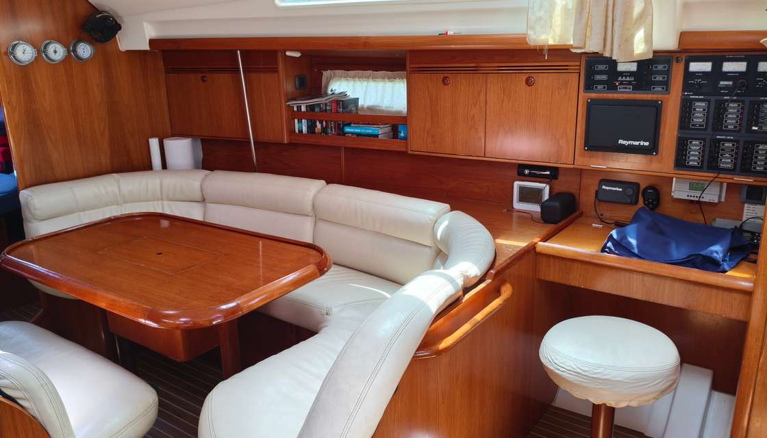 Sun Odyssey 45