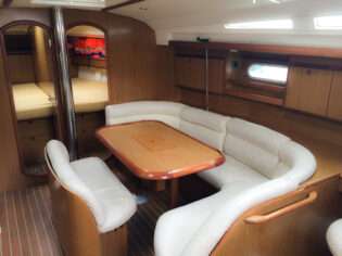 Sun Odyssey 45