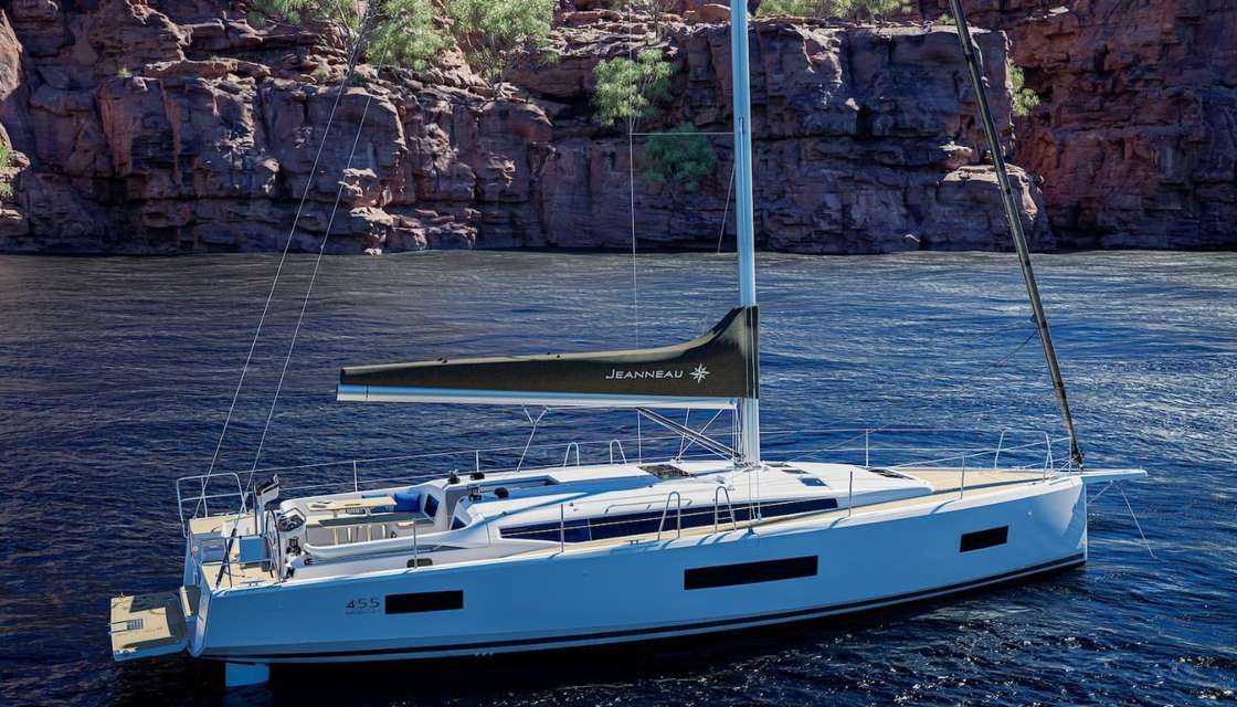 Sun Odyssey 455