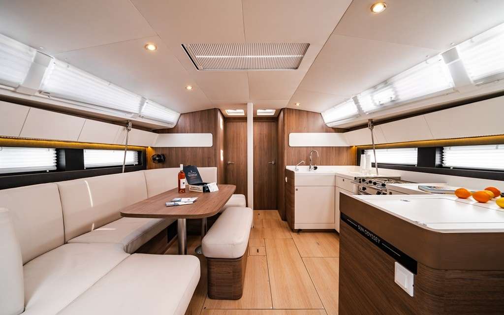 Sun Odyssey 455
