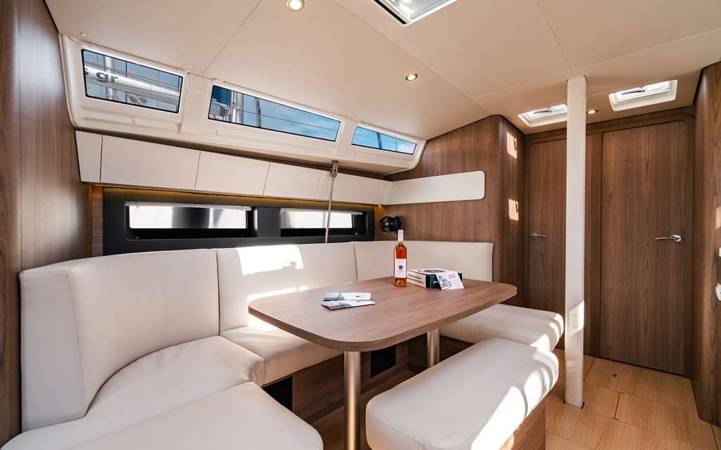 Sun Odyssey 455