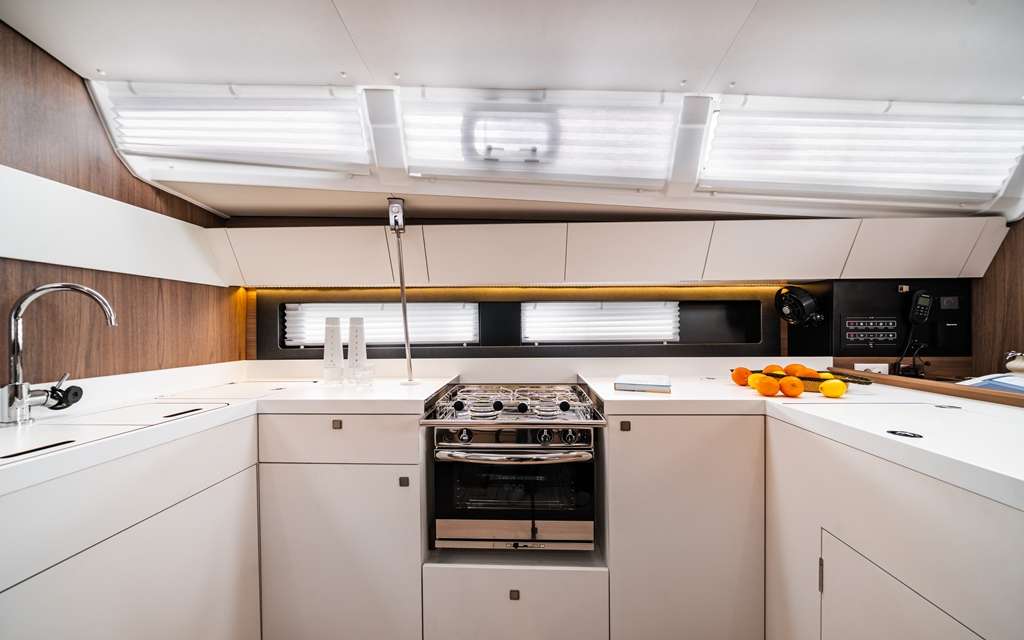 Sun Odyssey 455